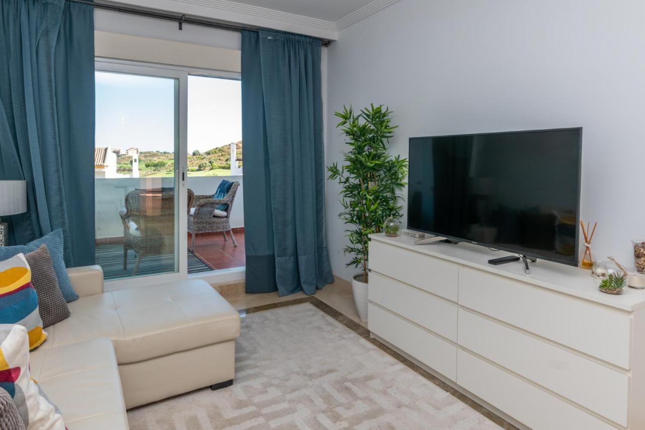 شقة 2Br Calanova Grand Golf - Wifi/Ac/Pool مالقة المظهر الخارجي الصورة