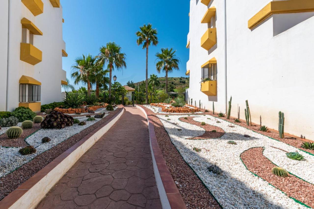 شقة 2Br Calanova Grand Golf - Wifi/Ac/Pool مالقة المظهر الخارجي الصورة